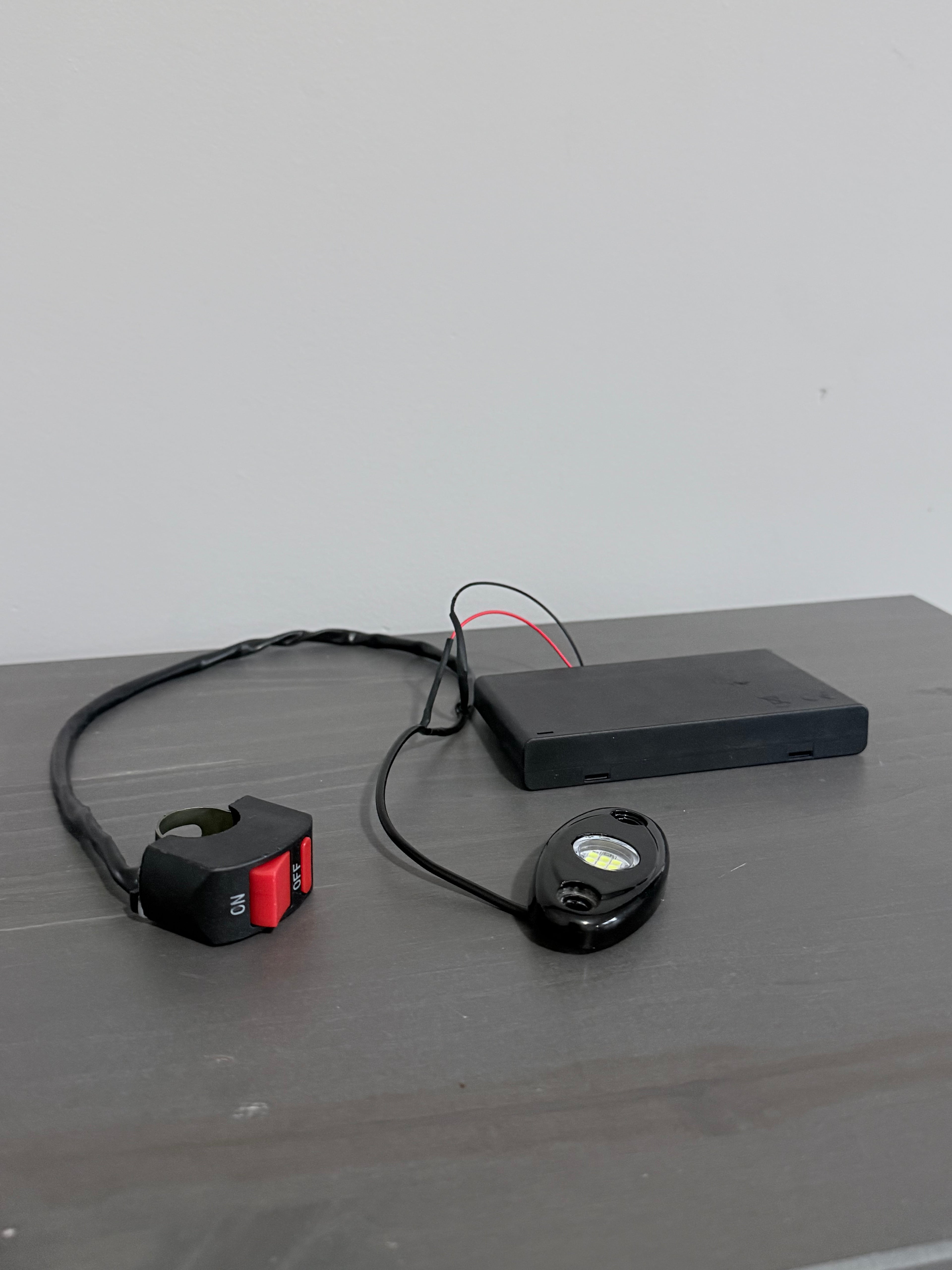 Battery Powered LED Rock Light with On/Off Switch