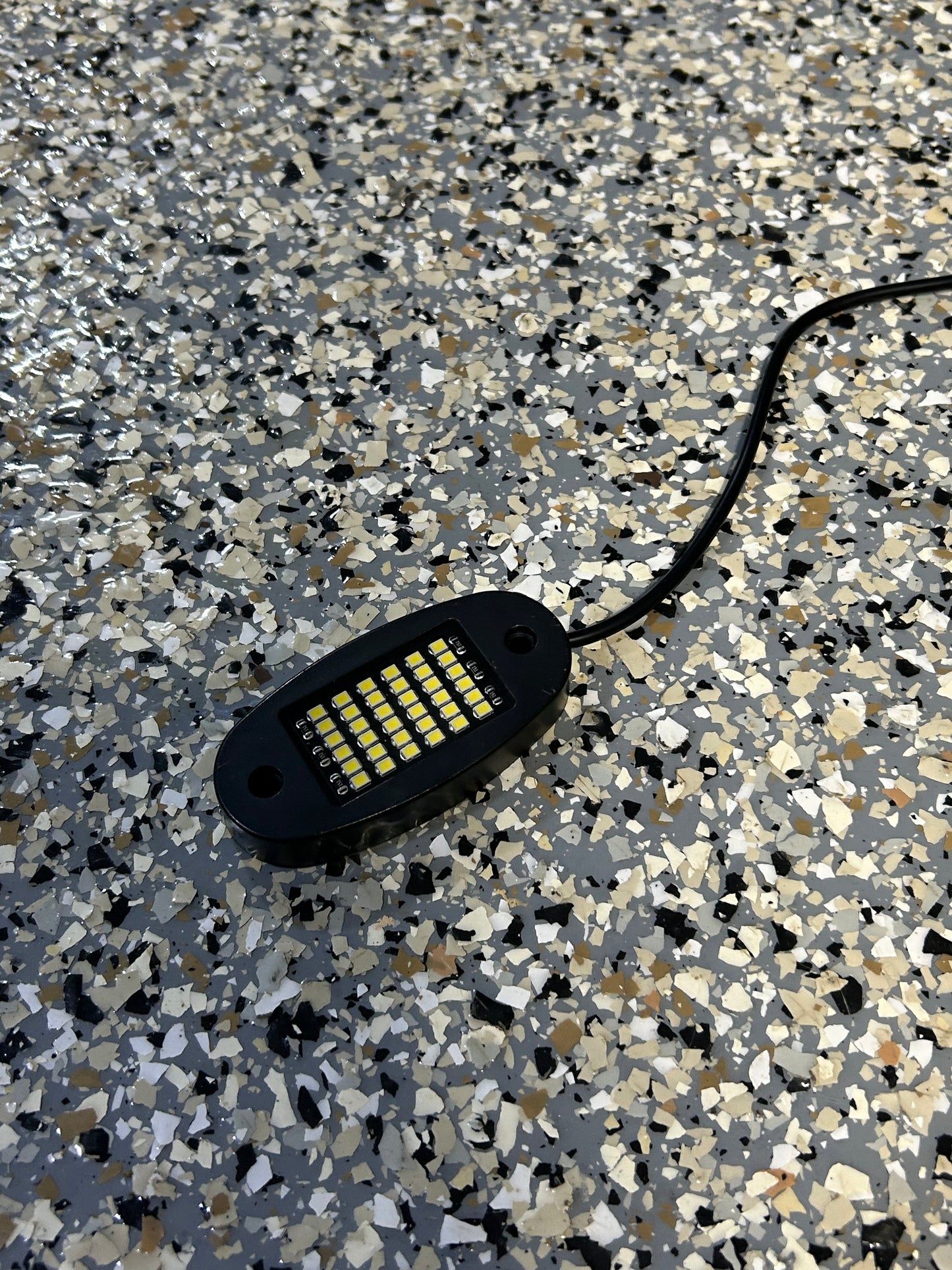 Ridstar q20 plug in play rock light